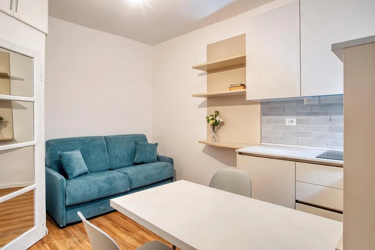 Joivy Compact Studio Near City Centre Milánó