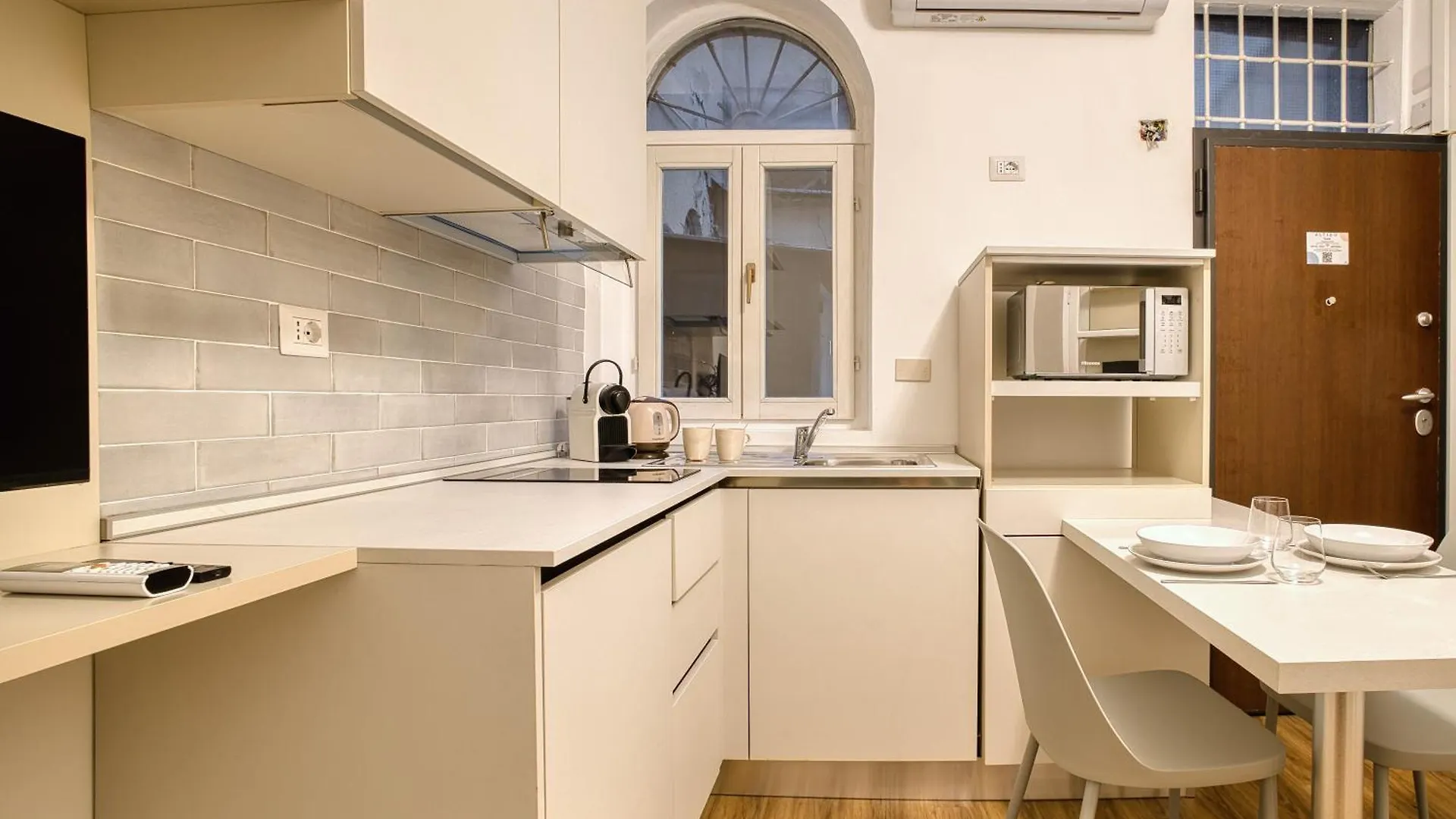 Apartman Joivy Compact Studio Near City Centre Milánó